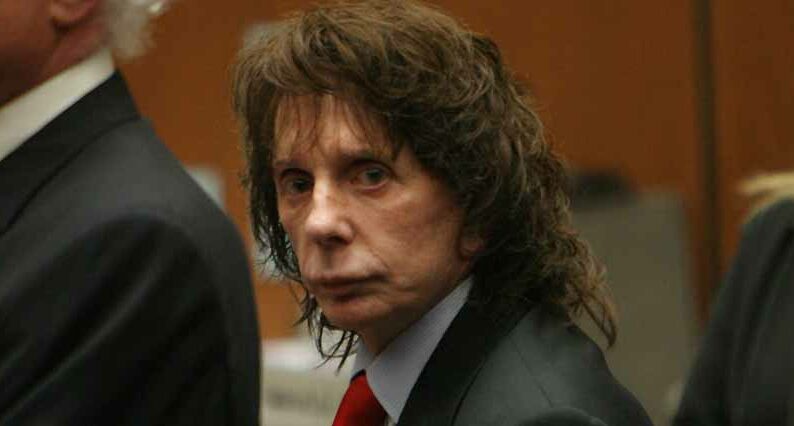 Morddömde Phil Spector plötsligt död