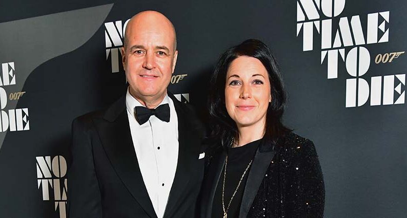 Fredrik Reinfeldt separerar med Roberta Alenius