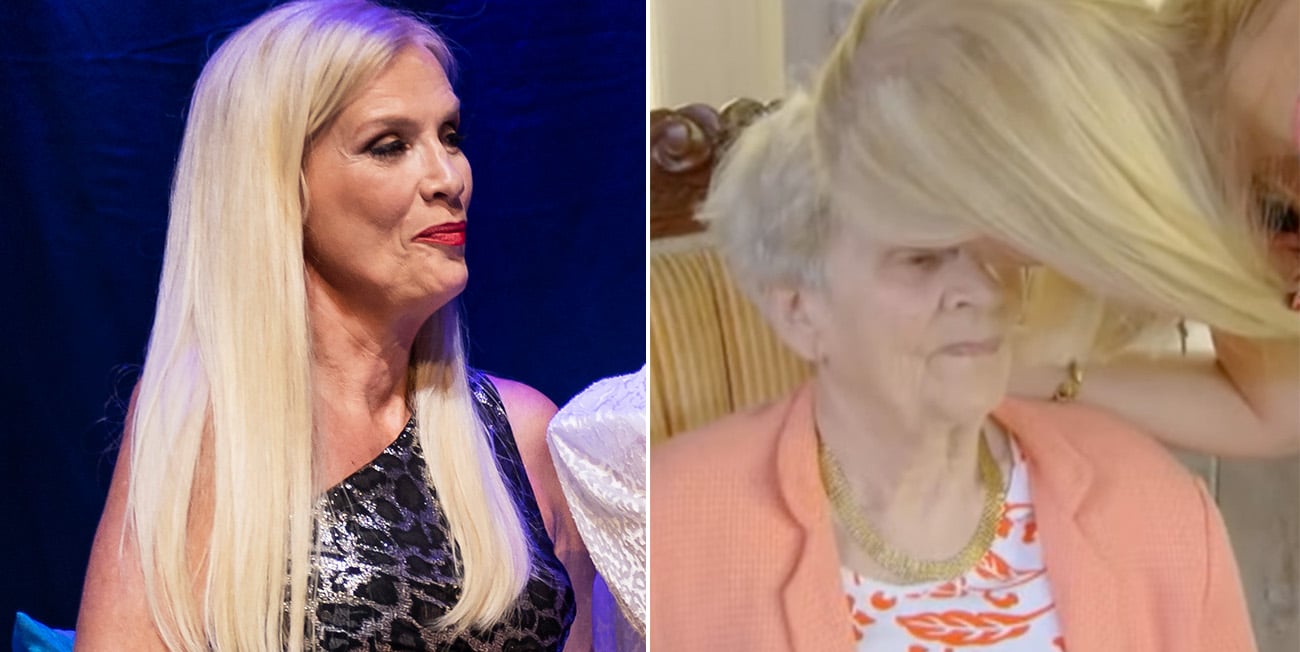 Till vänster ser vi Gunilla Persson i en glittrig klänning, hon ser spänd ut. Till höger ser vi Iris Persson som sitter ned, Gunilla böjer sig ned över henne.