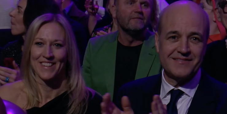 Fredrik Reinfeldt tog med nya kärleken på Mello